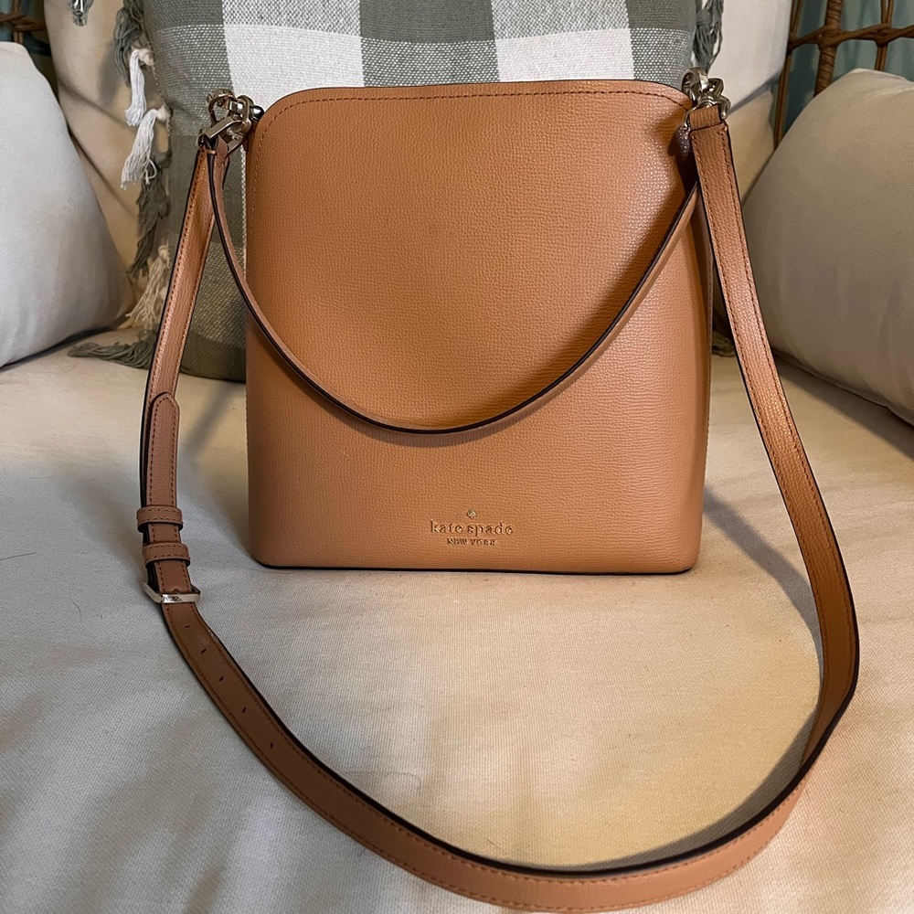 Tan Kate Spade Purse